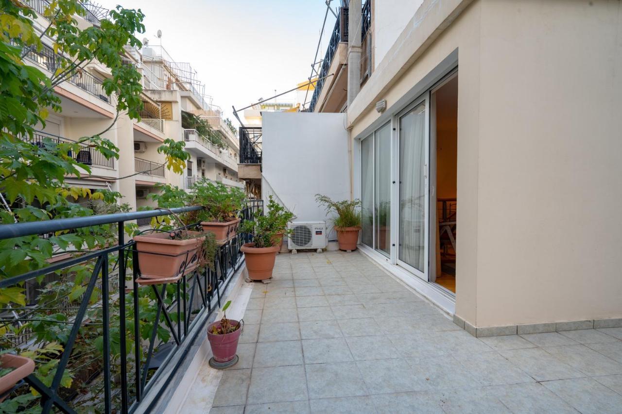 Acropolis Metro St.3 Bedrοοms 6 Persons Maisonette Athena Bagian luar foto