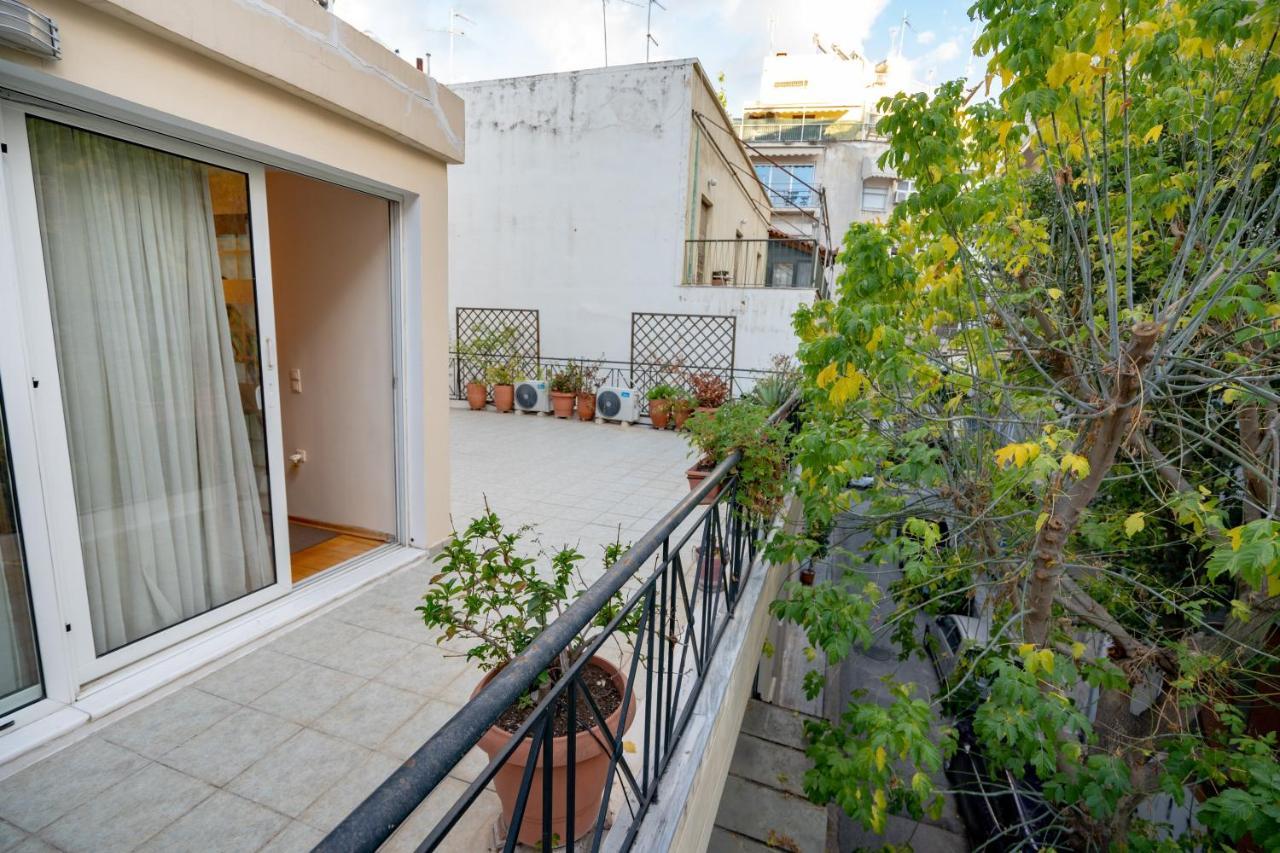 Acropolis Metro St.3 Bedrοοms 6 Persons Maisonette Athena Bagian luar foto
