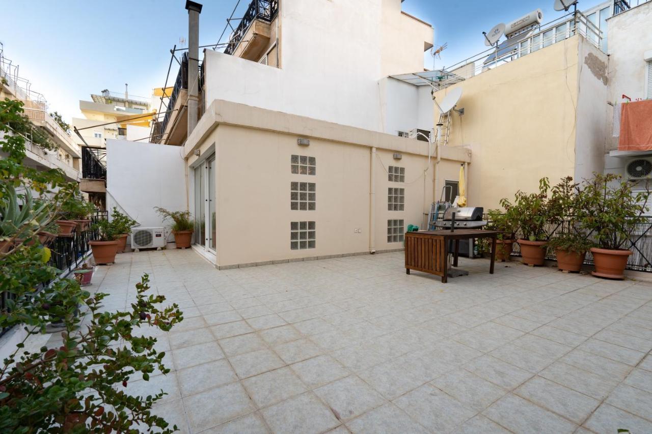 Acropolis Metro St.3 Bedrοοms 6 Persons Maisonette Athena Bagian luar foto