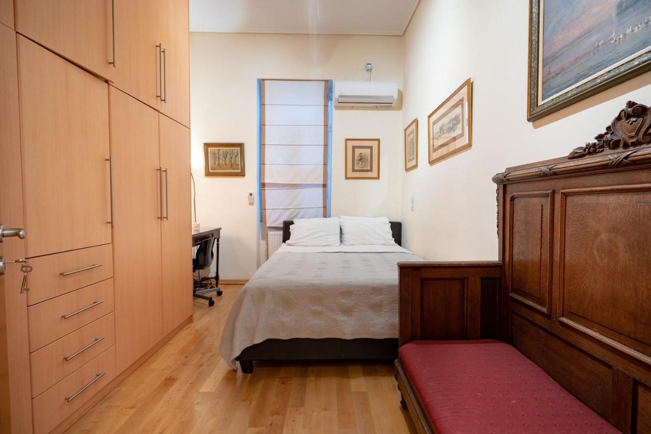 Acropolis Metro St.3 Bedrοοms 6 Persons Maisonette Athena Bagian luar foto