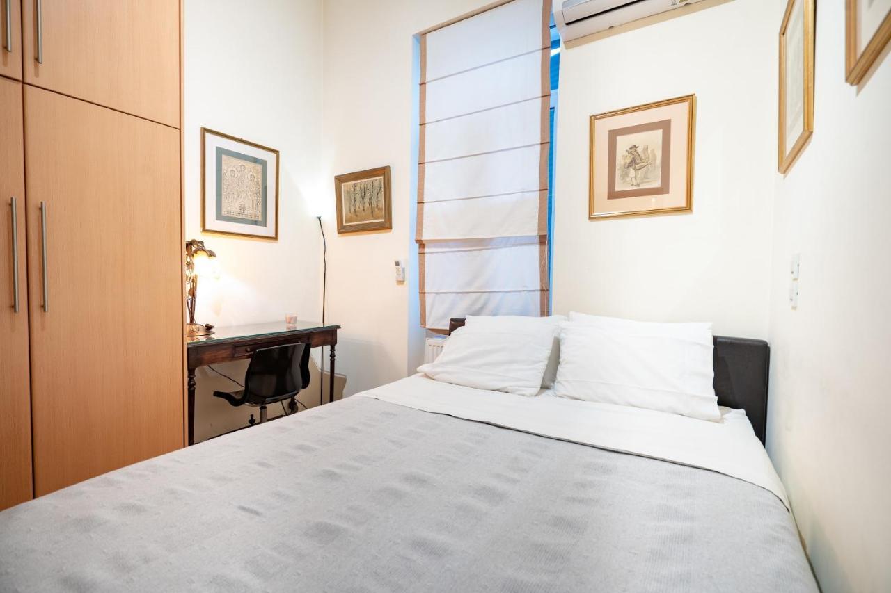 Acropolis Metro St.3 Bedrοοms 6 Persons Maisonette Athena Bagian luar foto
